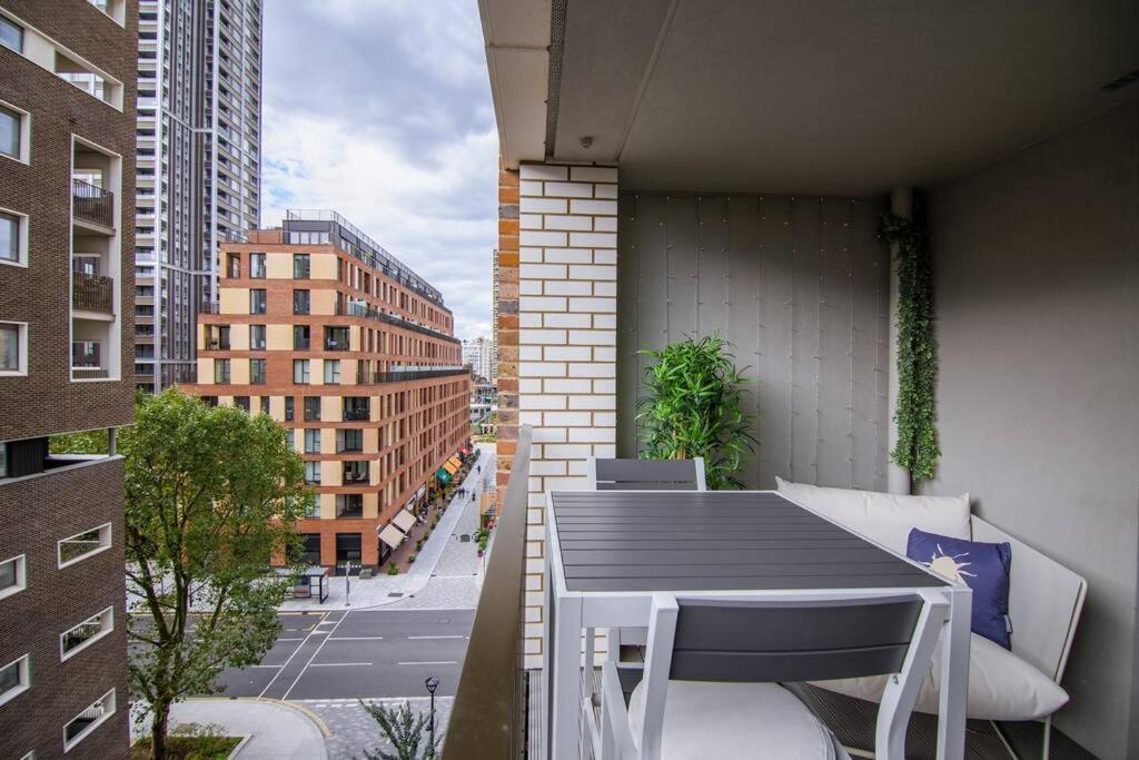 Superb 1 Bedroom Apartment 3Mins From Tube Station London Luaran gambar